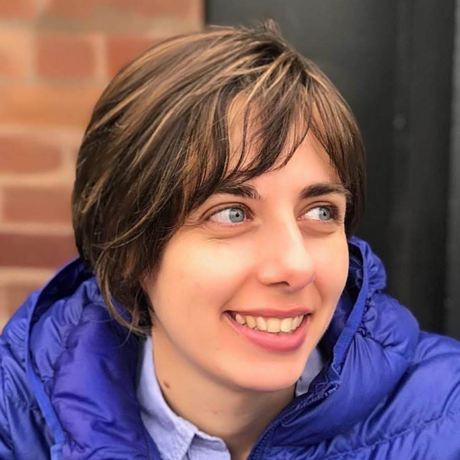 Federica Sarro (she/her)